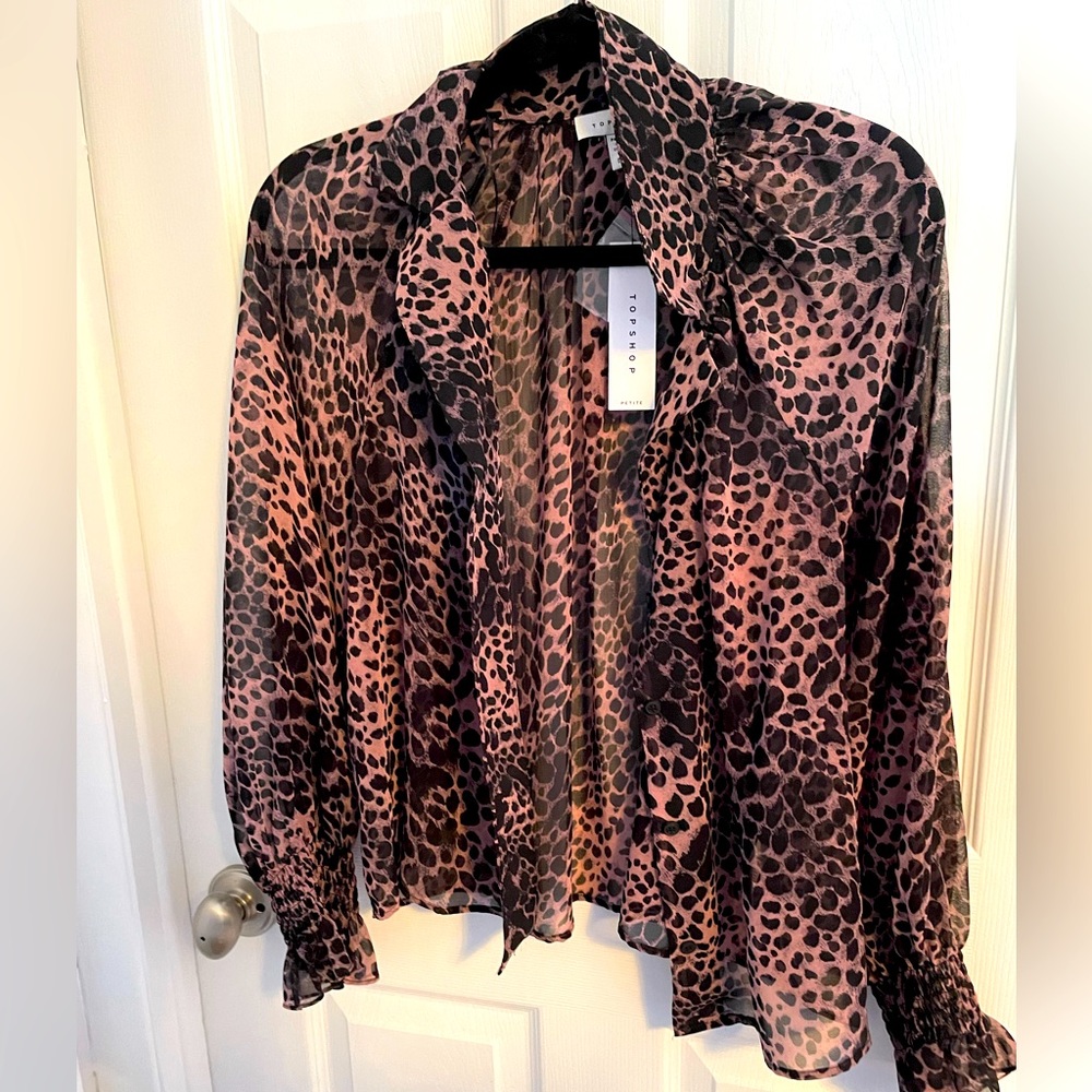 Nwt top shot sheer leopard blouse